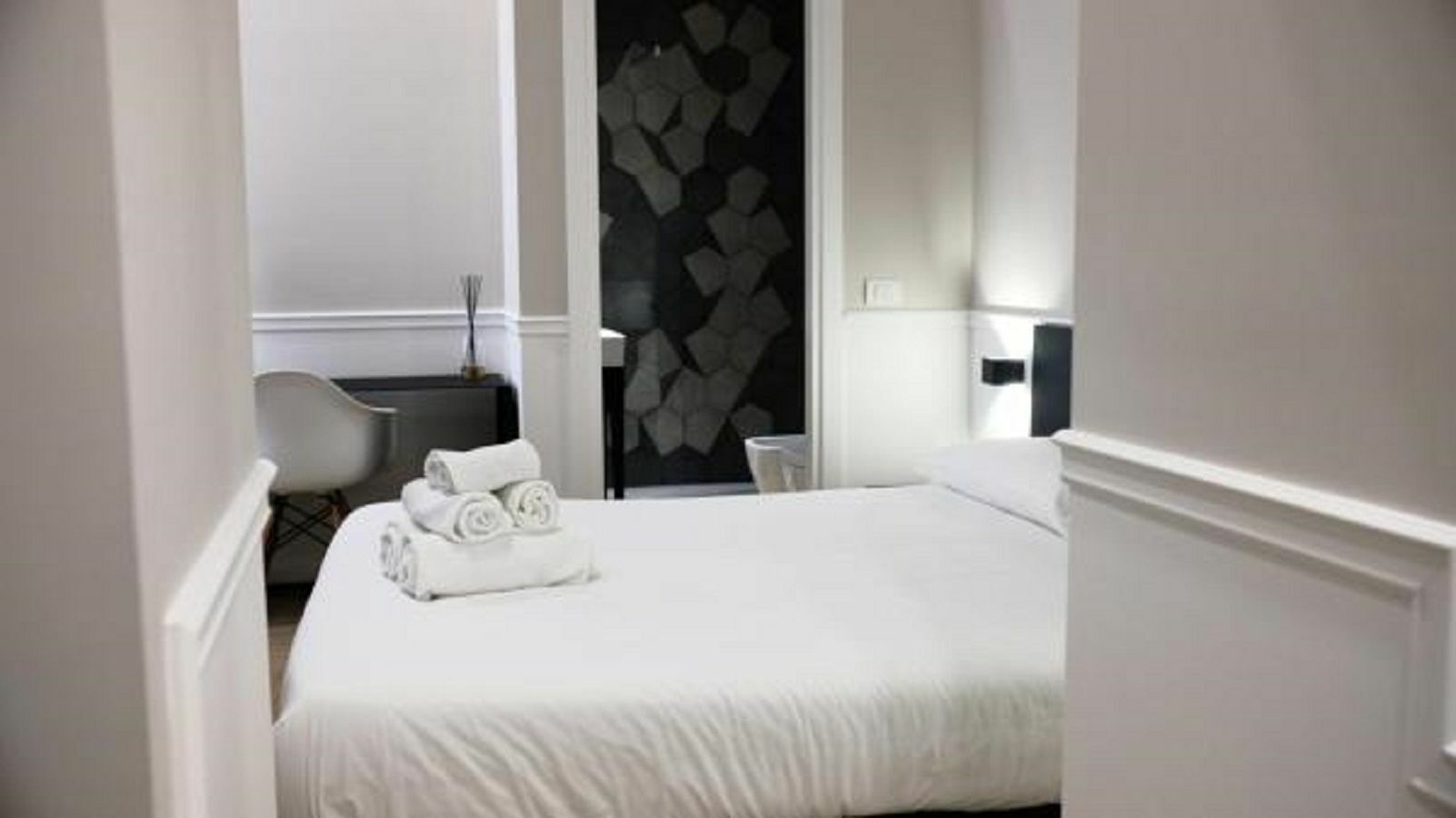 Five Boutique 2* Nápoles